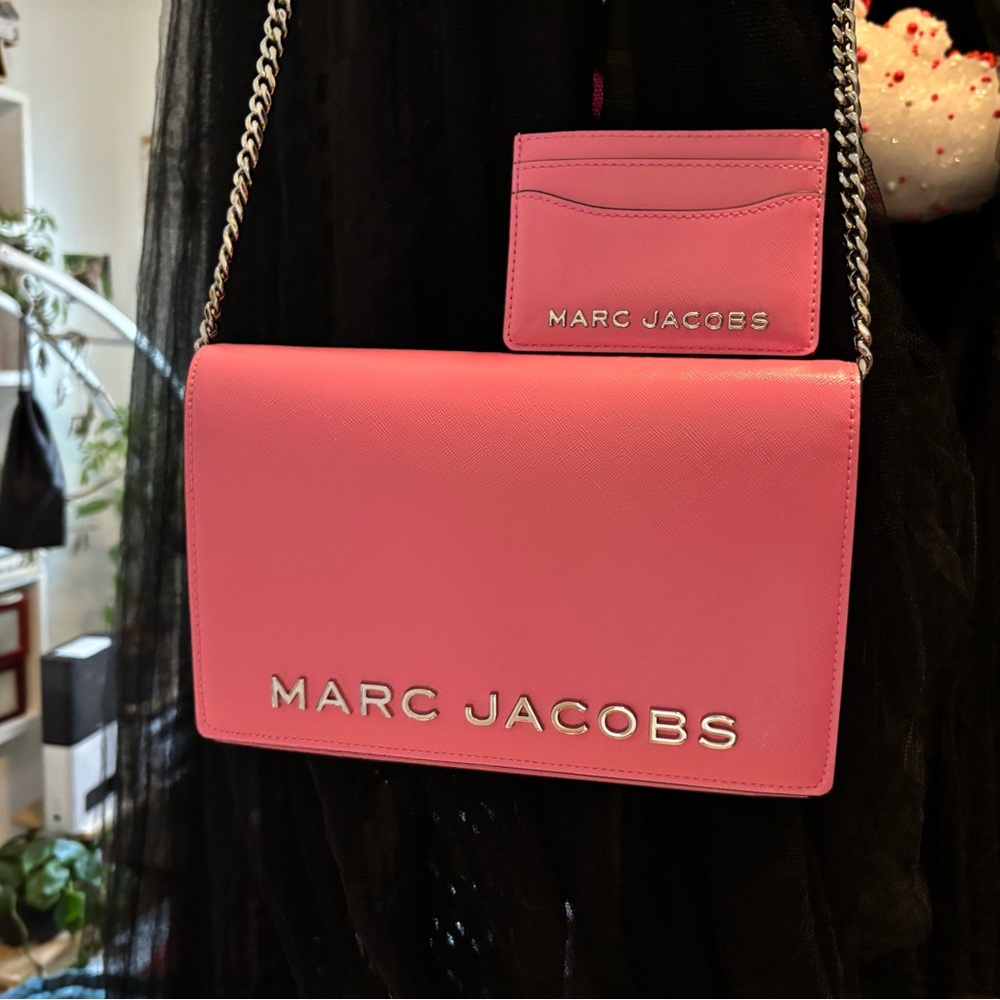 Marc Jacobs Pink Saffiano leather Crossbody Bag and Card Holder Set Like new! - Picture 11 of 16